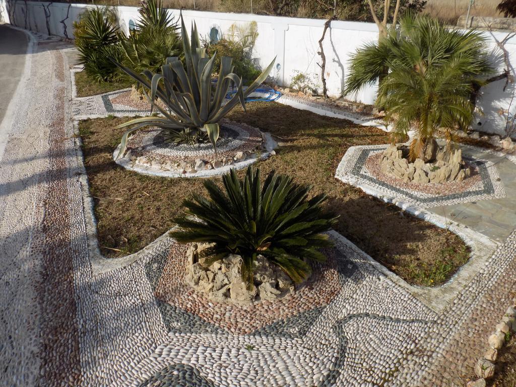 Mosaic Gardens Διαμέρισμα Φαληράκι Εξωτερικό φωτογραφία