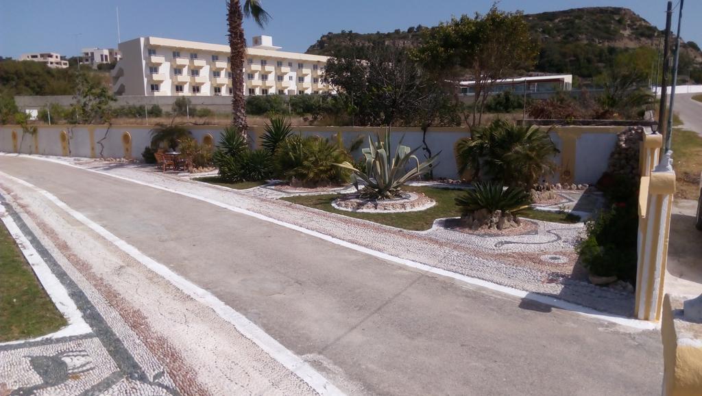 Mosaic Gardens Διαμέρισμα Φαληράκι Εξωτερικό φωτογραφία