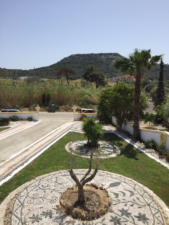 Mosaic Gardens Διαμέρισμα Φαληράκι Εξωτερικό φωτογραφία