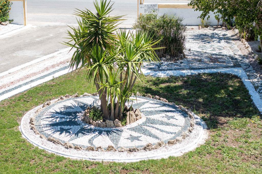 Mosaic Gardens Διαμέρισμα Φαληράκι Εξωτερικό φωτογραφία